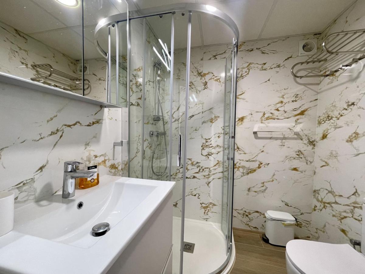 Appartamento Deluxe Center Benidorm Esterno foto